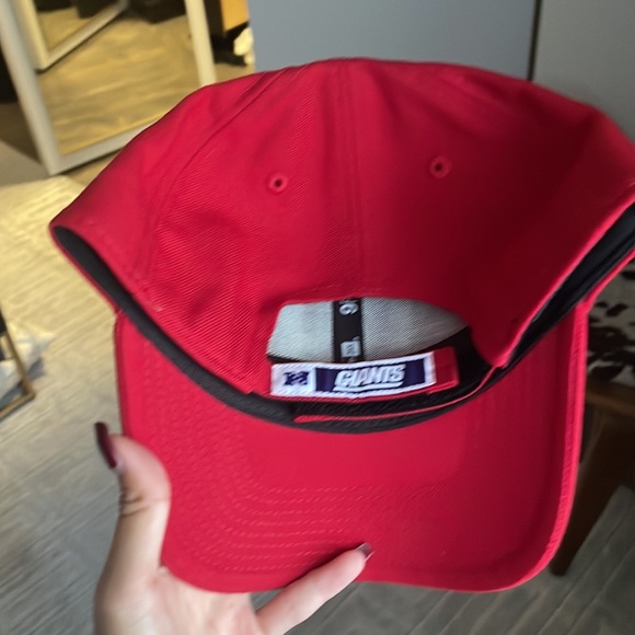 Red Giants Cap - Picture 2 of 2